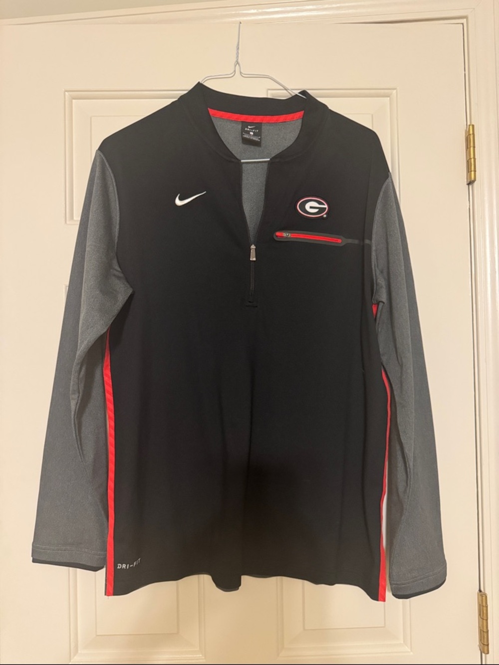 Nike Black, Gray & Red Georgia Bulldogs Quarter-Zip Pullover